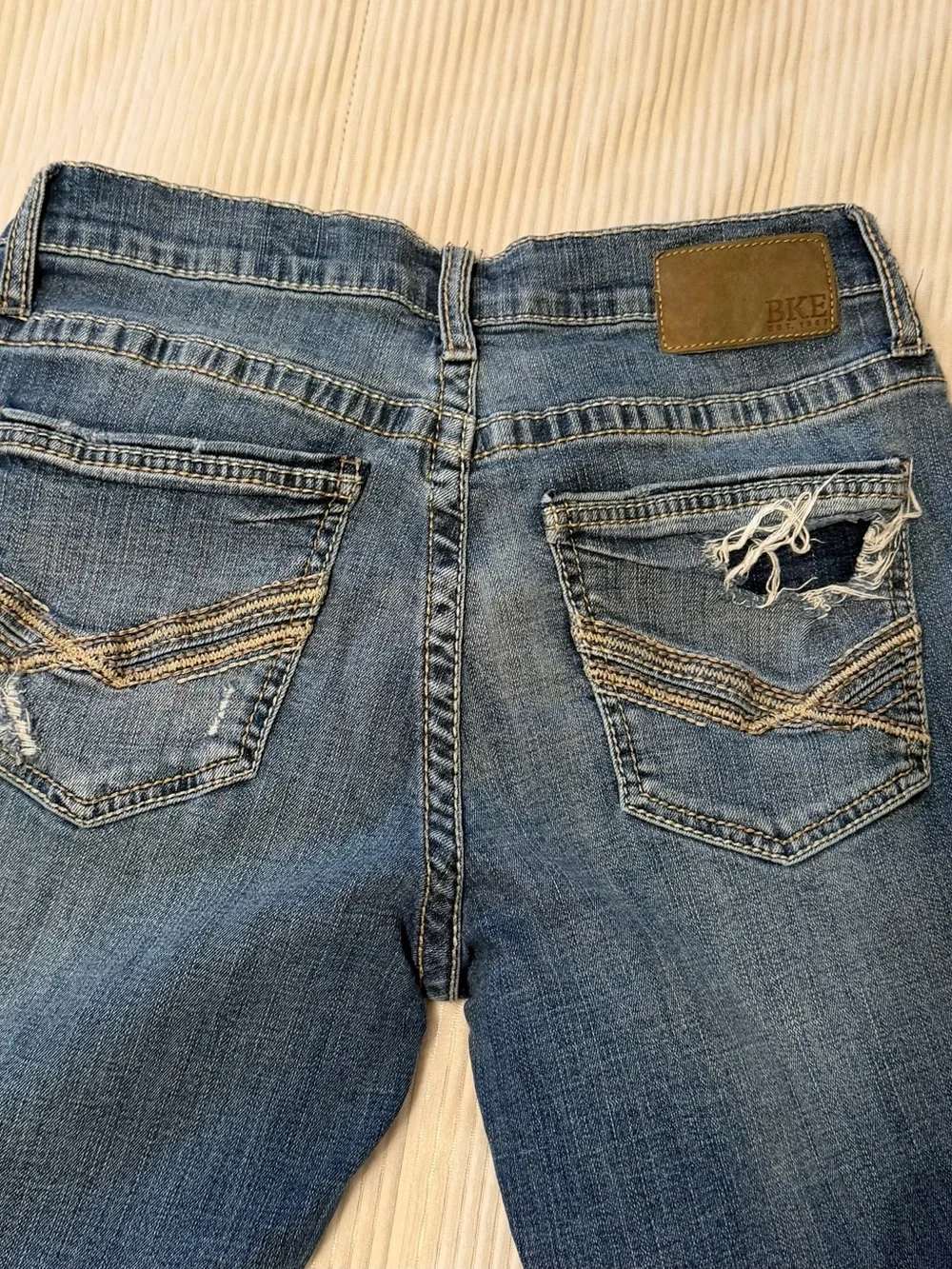 BKE Jake Distressed Light Wash Jeans Men’s 33x34